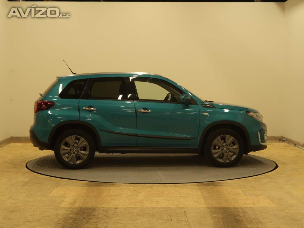 Foto inzerátu Suzuki Vitara 1.4 BoosterJet
