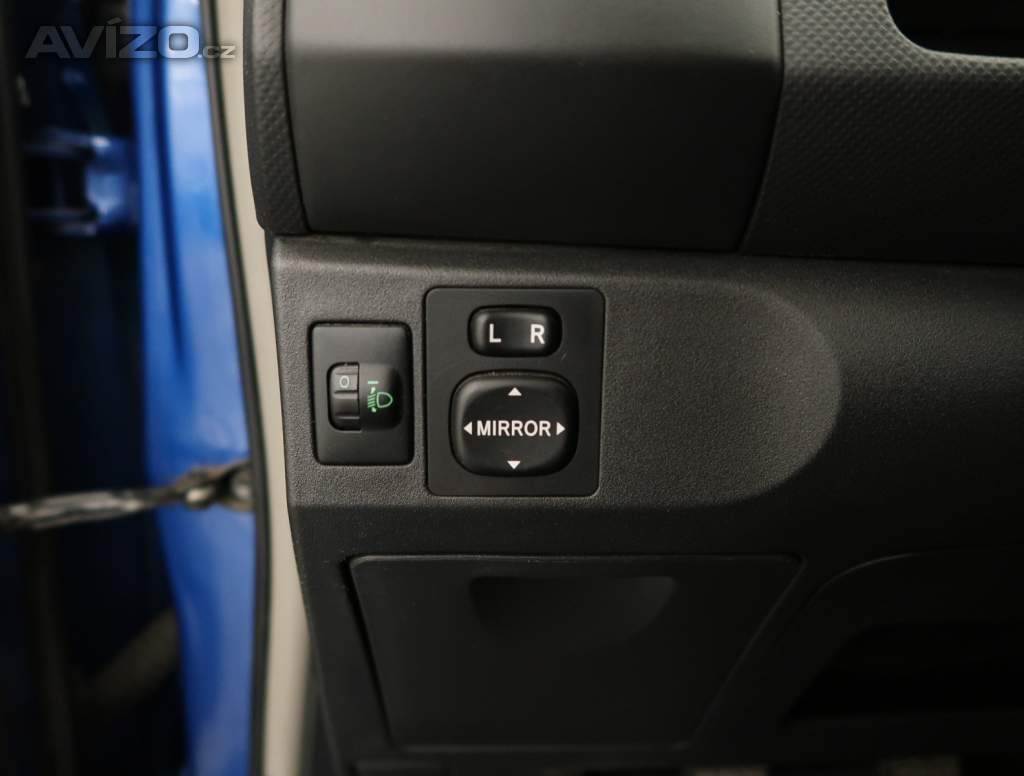 Foto inzerátu Toyota Yaris 1.0 VVT-i