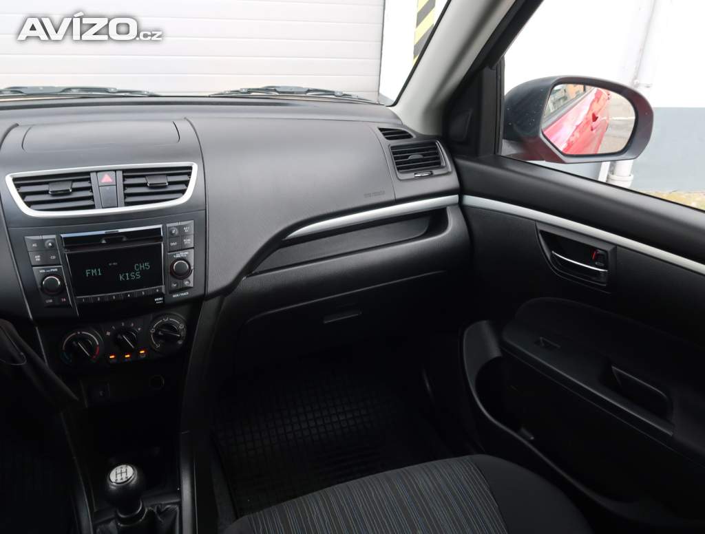 Foto inzerátu Suzuki Swift 1.2