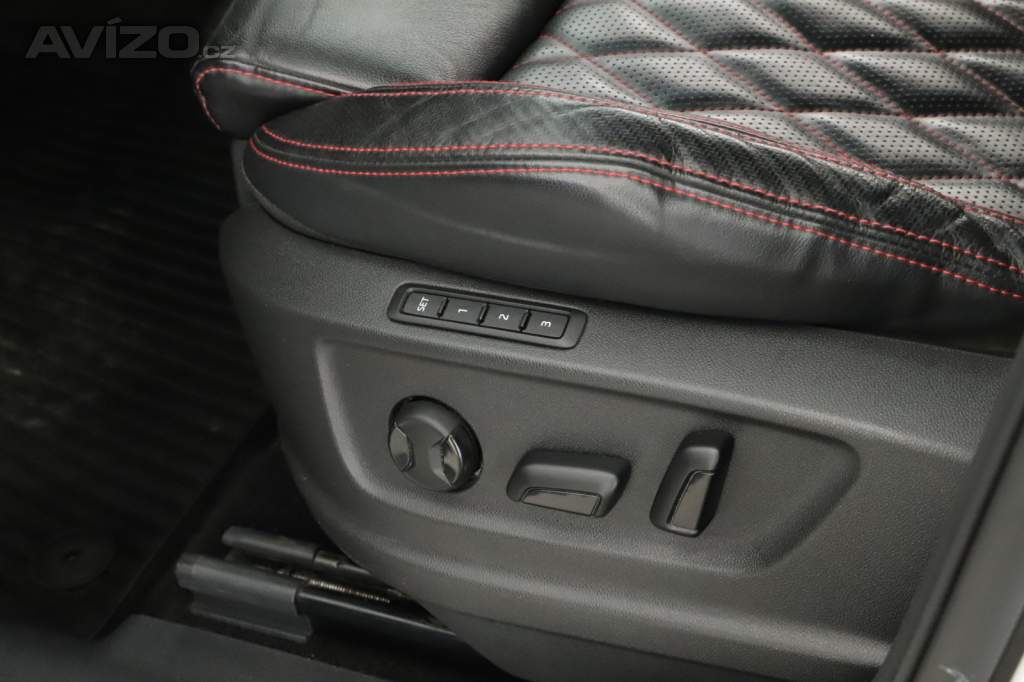 Foto inzerátu Škoda Kodiaq RS 2.0 TSI