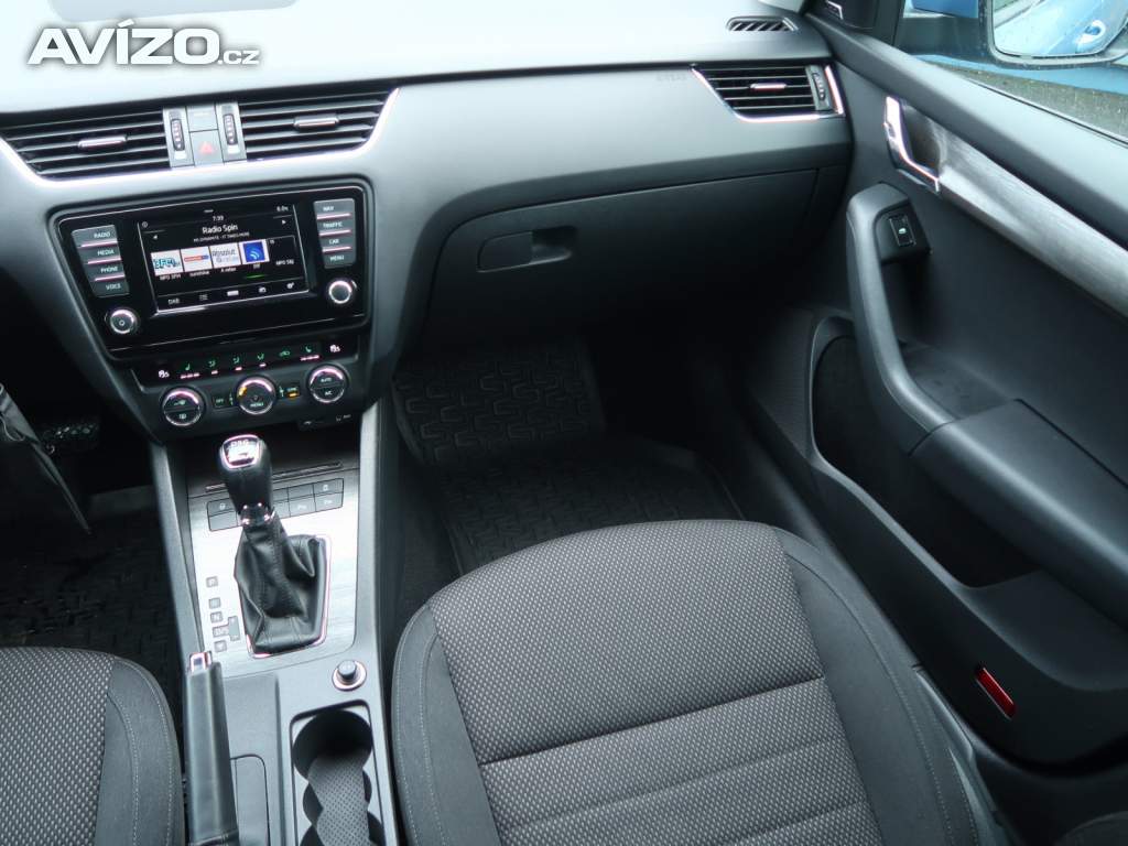 Foto inzerátu Škoda Octavia Scout 2.0 TDI