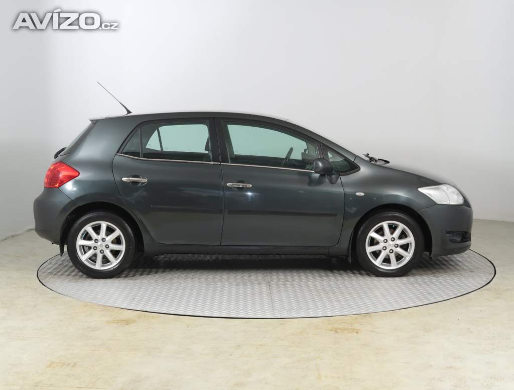 Foto inzerátu Toyota Auris 1.6 Dual VVT-i