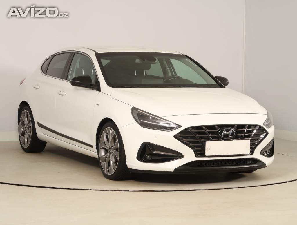Hyundai i30 Fastback 1.6 CRDi MHEV