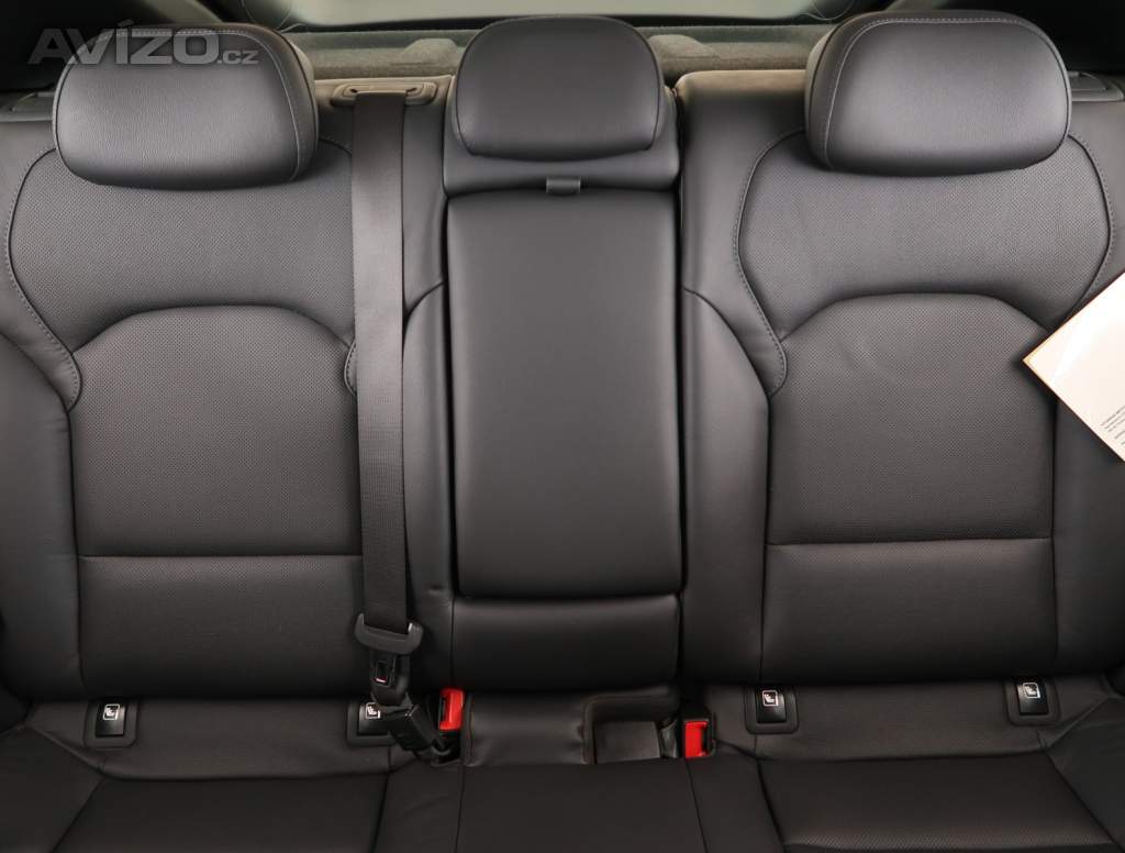 Foto inzerátu Hyundai i30 Fastback 1.6 CRDi MHEV