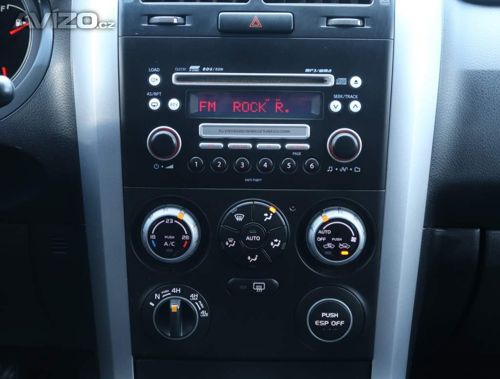 Foto inzerátu Suzuki Grand Vitara 2.0