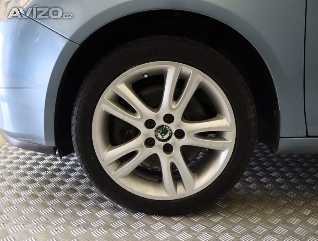 Foto inzerátu Škoda Roomster 1.6 16V