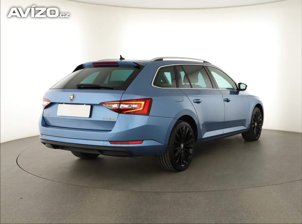 Foto inzerátu Škoda Superb 2.0 TDI