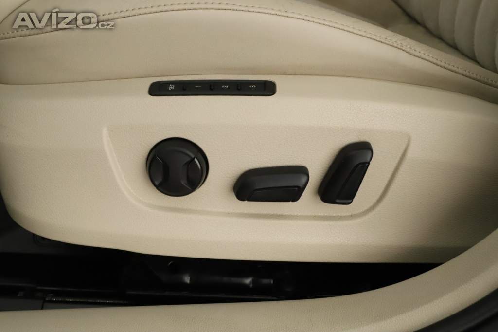 Foto inzerátu Škoda Superb 2.0 TDI