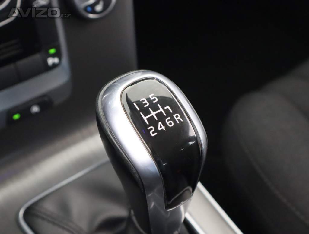 Foto inzerátu Volvo V40 2.0 D4