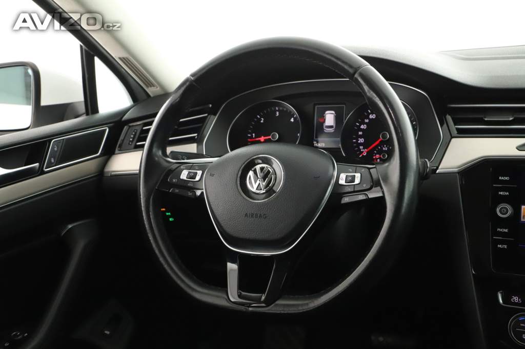 Foto inzerátu Volkswagen Passat 2.0 TDI