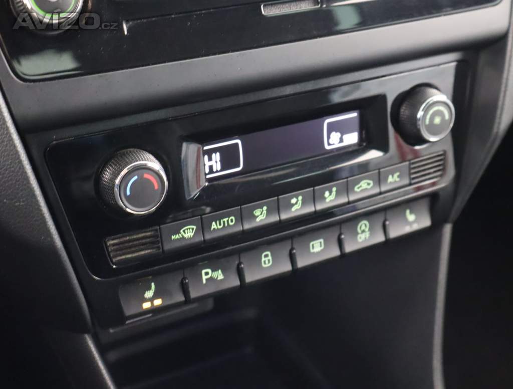 Foto inzerátu Škoda Rapid 1.0 TSI