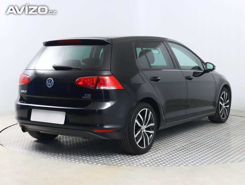 Foto inzerátu Volkswagen Golf 1.2 TSI
