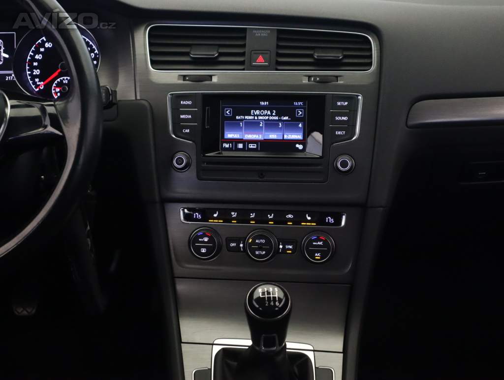 Foto inzerátu Volkswagen Golf 1.2 TSI