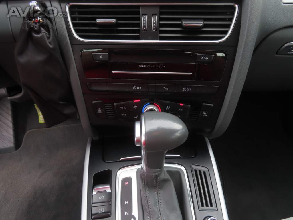 Foto inzerátu Audi A4 2.0 TDI