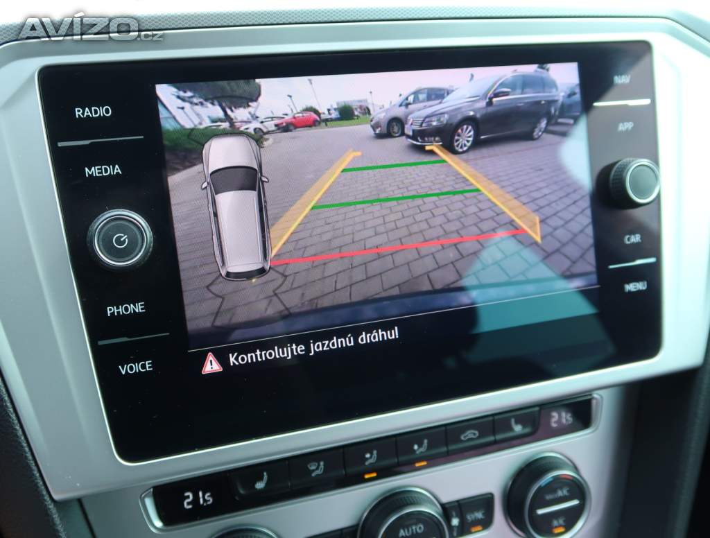 Foto inzerátu Volkswagen Passat 2.0 TDI