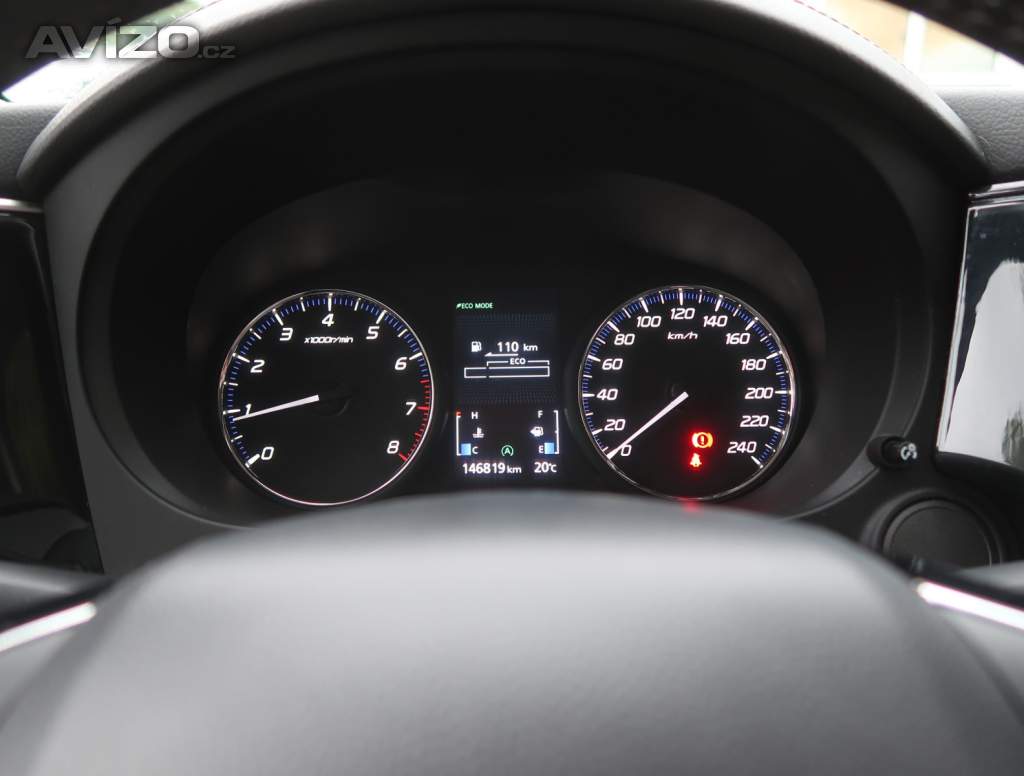 Foto inzerátu Mitsubishi Outlander 2.0