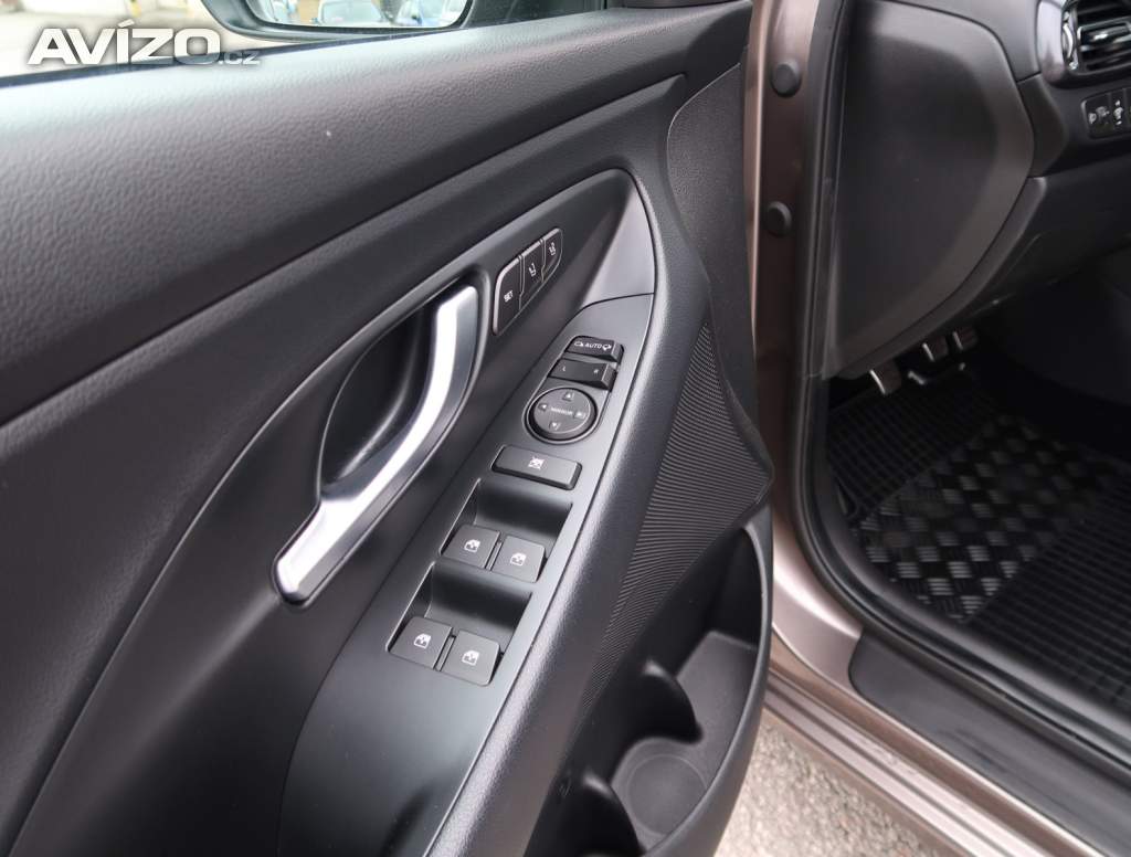 Foto inzerátu Hyundai i30 1.5 T-GDI MHEV