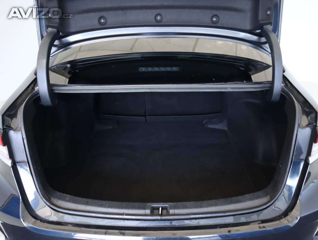 Foto inzerátu Toyota Corolla 1.8 Hybrid