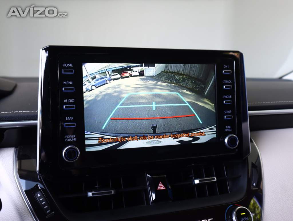 Foto inzerátu Toyota Corolla 1.8 Hybrid