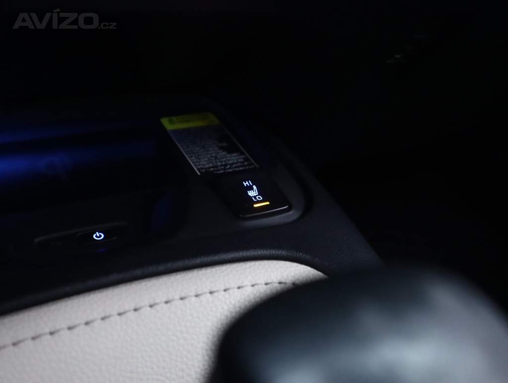 Foto inzerátu Toyota Corolla 1.8 Hybrid