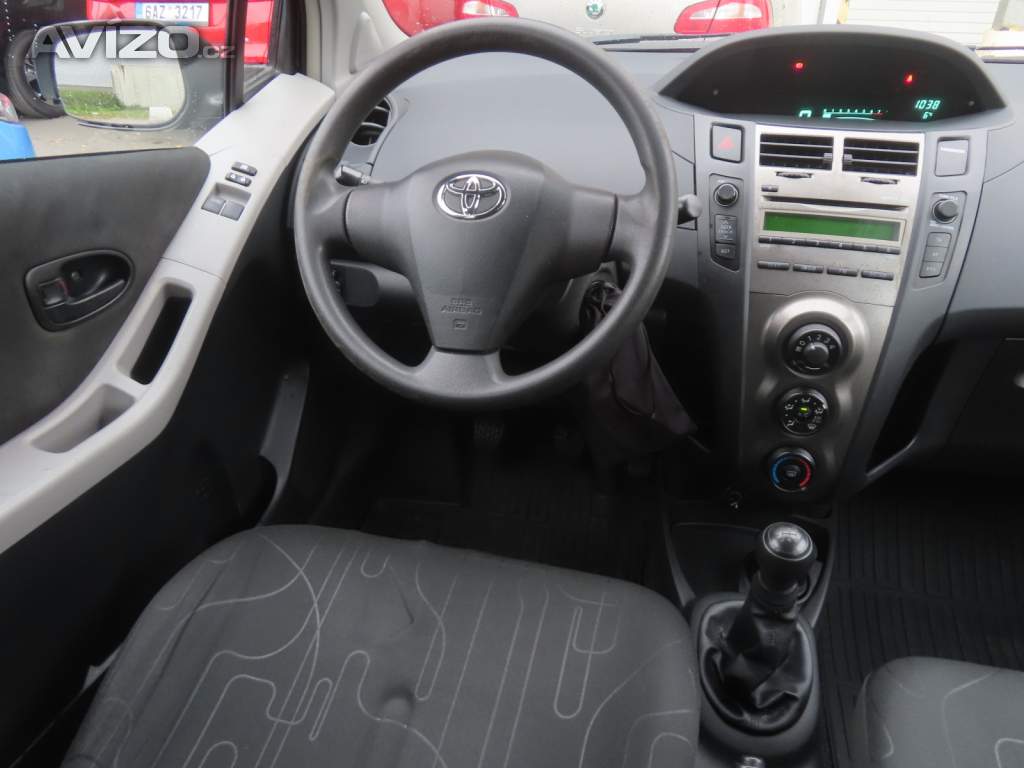 Foto inzerátu Toyota Yaris 1.0 VVT-i