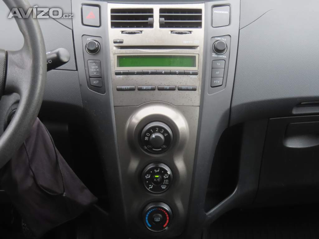 Foto inzerátu Toyota Yaris 1.0 VVT-i