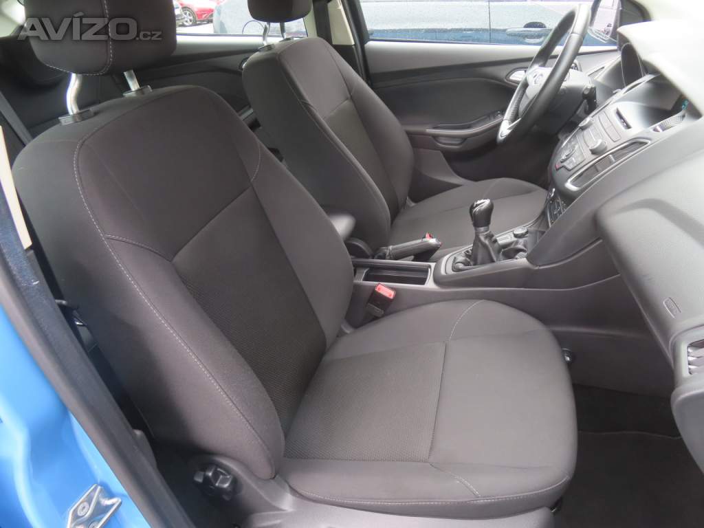 Foto inzerátu Ford Focus 1.6 i