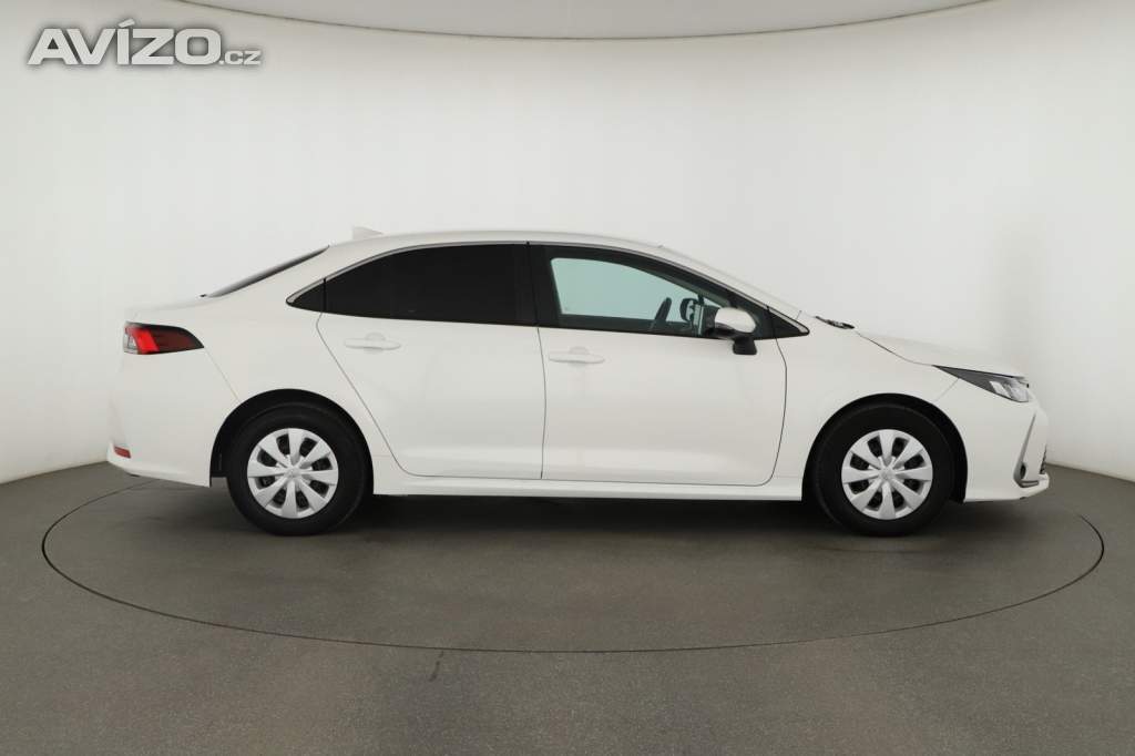 Foto inzerátu Toyota Corolla 1.8 Hybrid