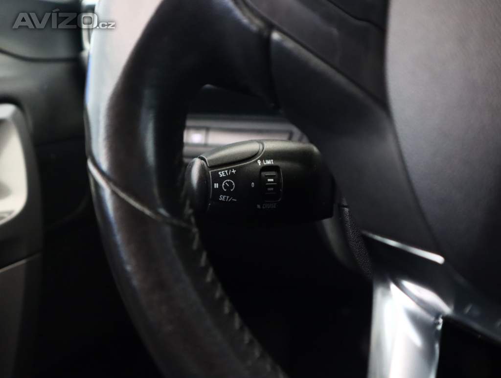 Foto inzerátu Peugeot 2008 1.2 PureTech