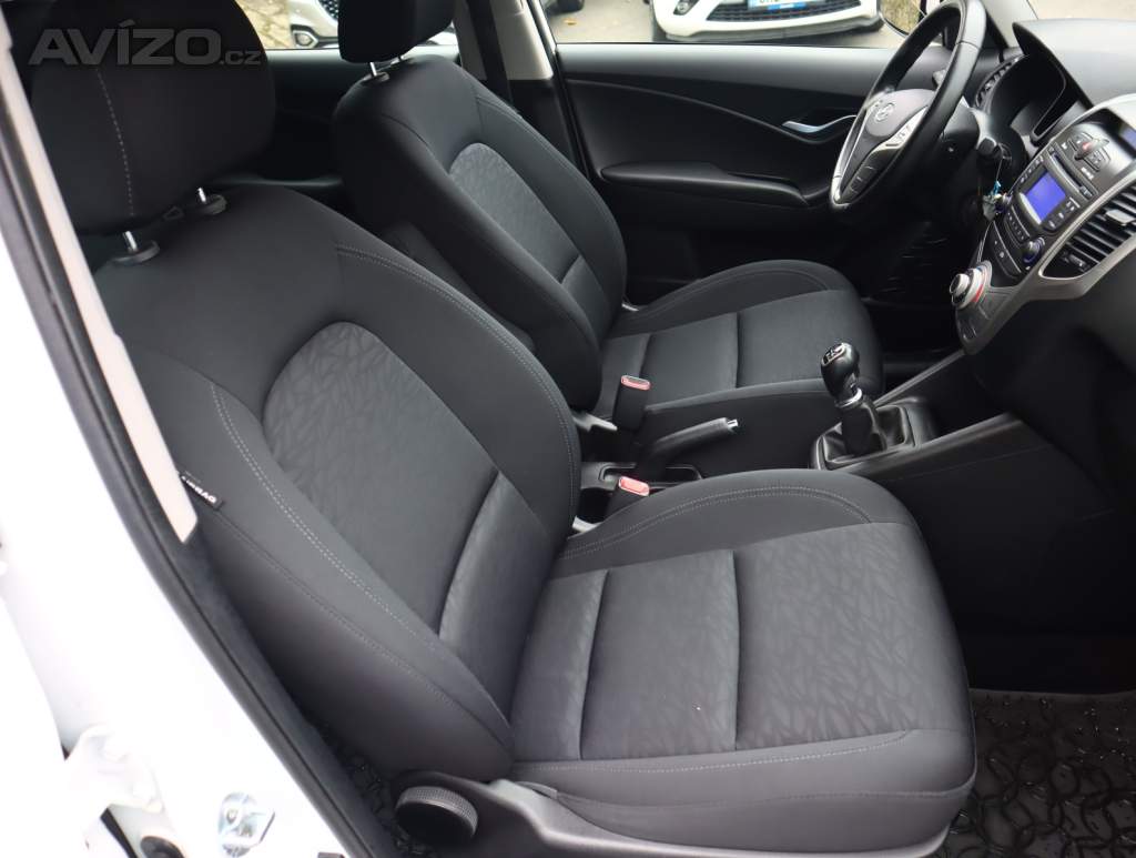 Foto inzerátu Hyundai ix20 1.6 CVVT