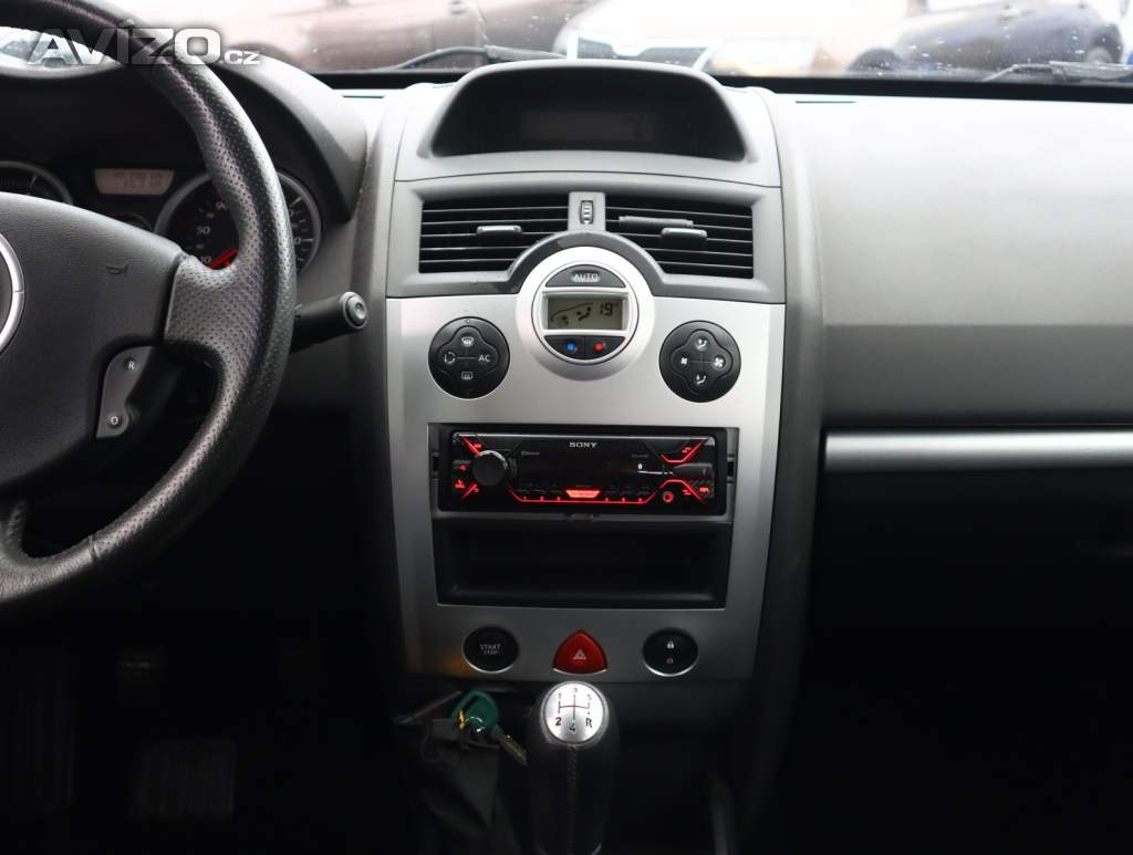 Foto inzerátu Renault Mégane 1.6 16V