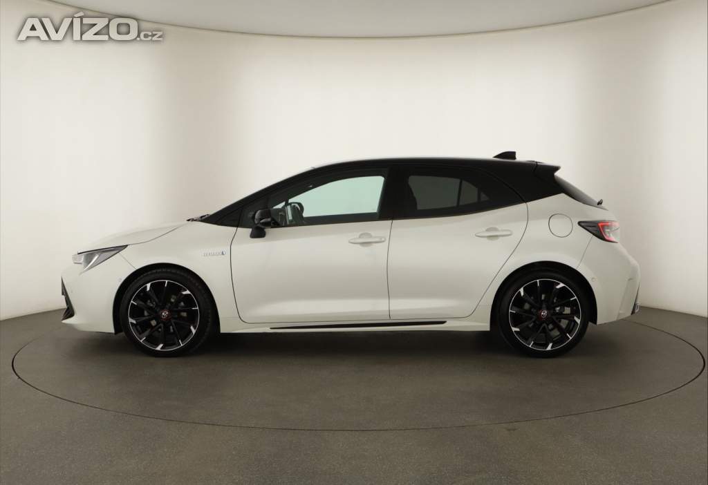 Foto inzerátu Toyota Corolla 1.8 Hybrid