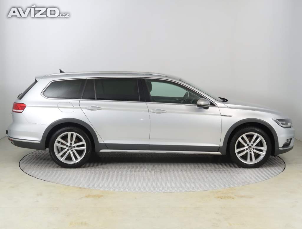 Foto inzerátu Volkswagen Passat 2.0 TDI