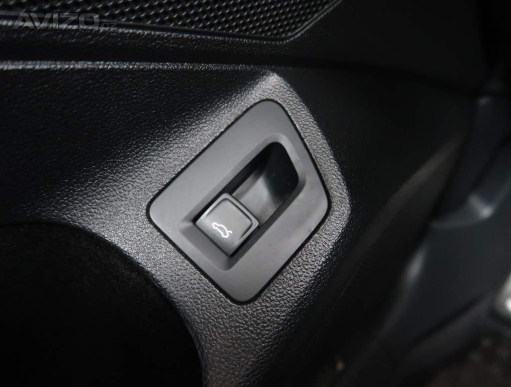 Foto inzerátu Volkswagen Passat 2.0 TDI