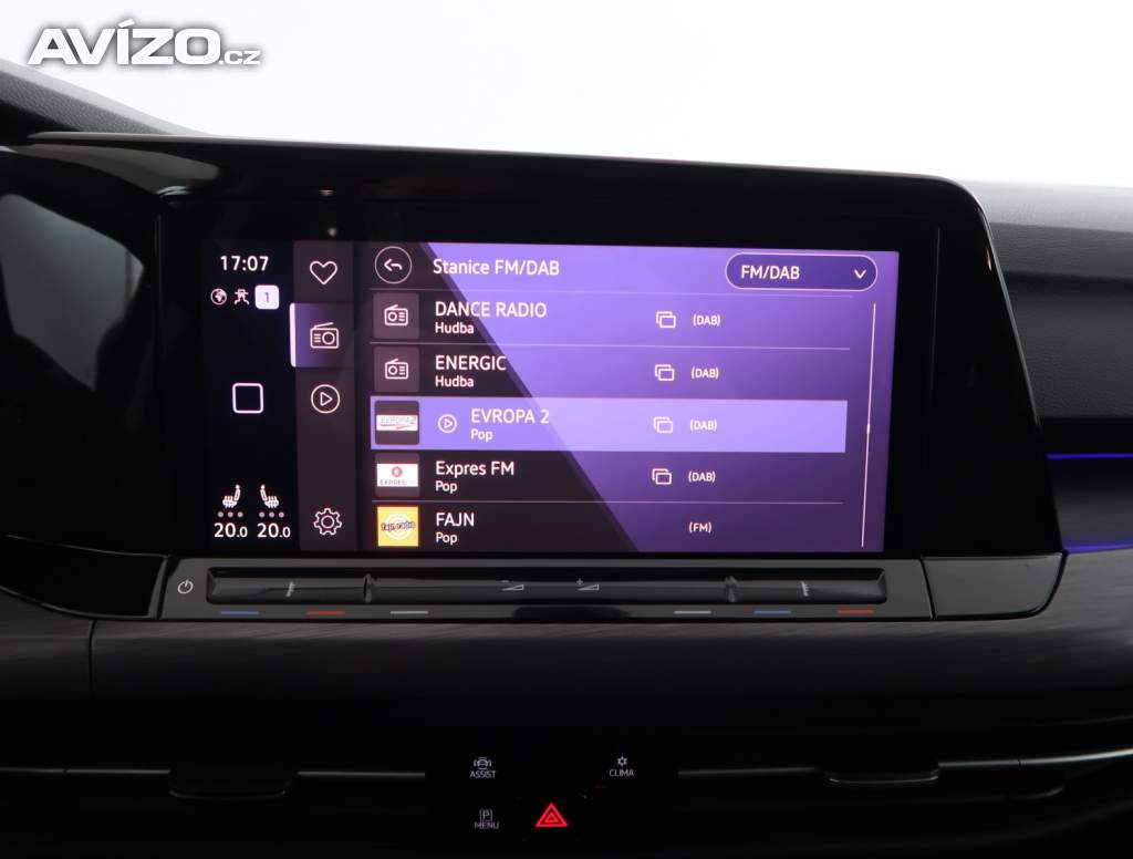 Foto inzerátu Volkswagen Golf 1.5 eTSI