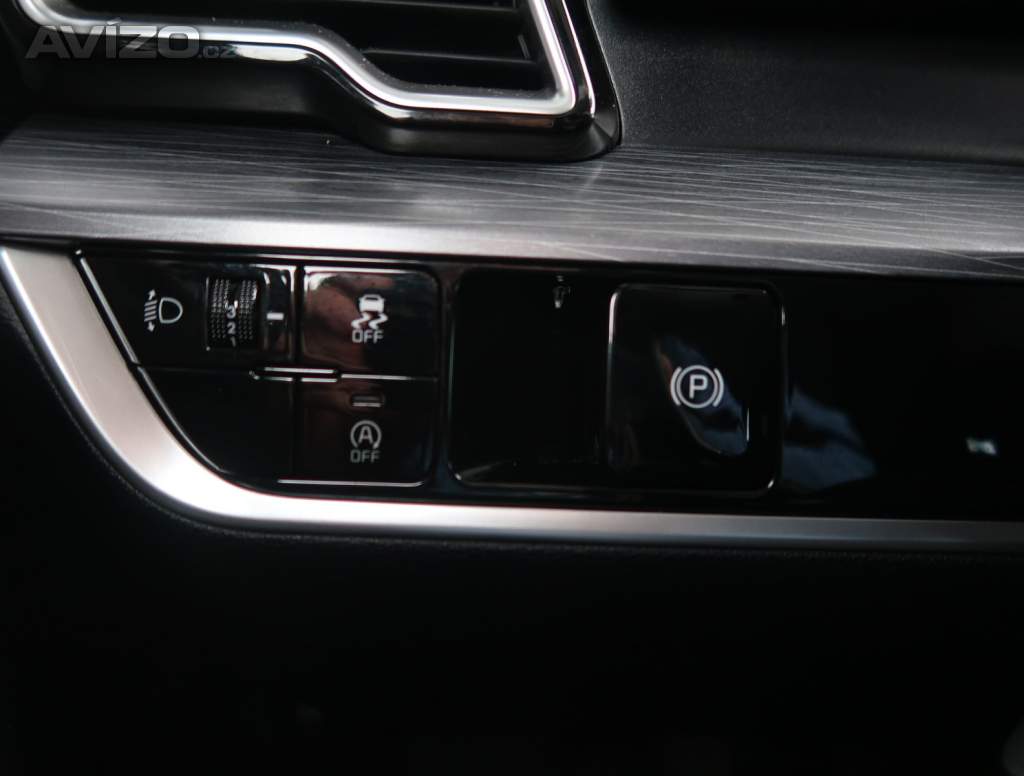 Foto inzerátu Kia Sportage 1.6 T-GDI MHEV