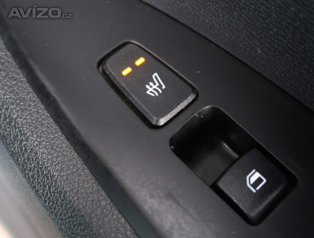 Foto inzerátu Kia Sportage 1.6 T-GDI MHEV