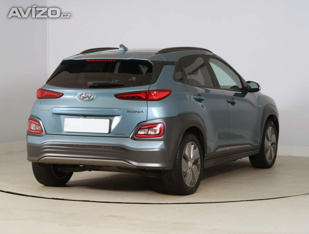 Foto inzerátu Hyundai Kona Electric 64 kWh