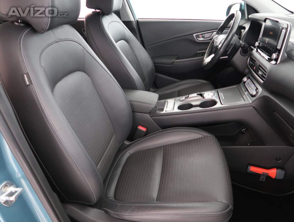 Foto inzerátu Hyundai Kona Electric 64 kWh