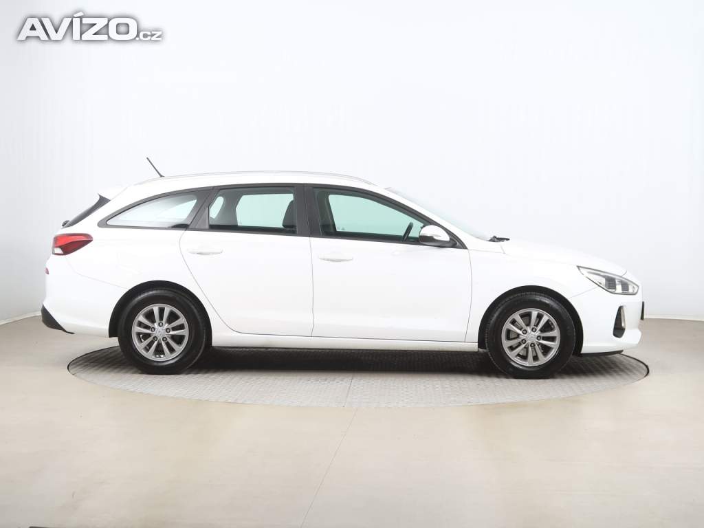Foto inzerátu Hyundai i30 1.0 T-GDI