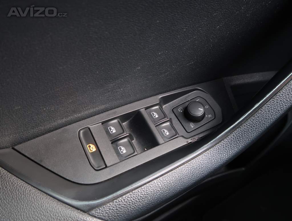 Foto inzerátu Škoda Karoq 1.5 TSI