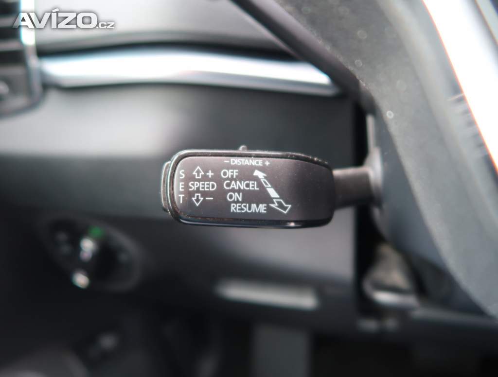 Foto inzerátu Škoda Karoq 1.5 TSI