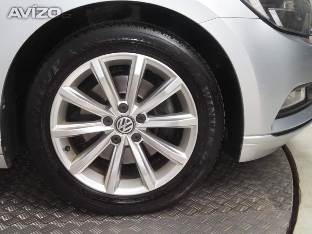 Foto inzerátu Volkswagen Passat 1.6 TDI