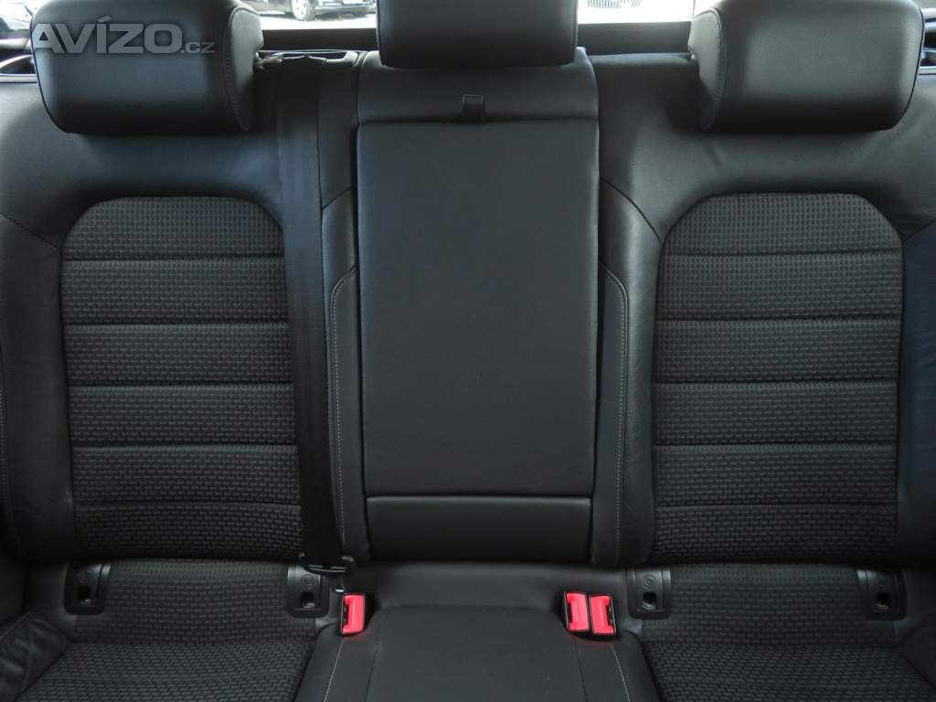 Foto inzerátu Volkswagen Golf 2.0 TDI