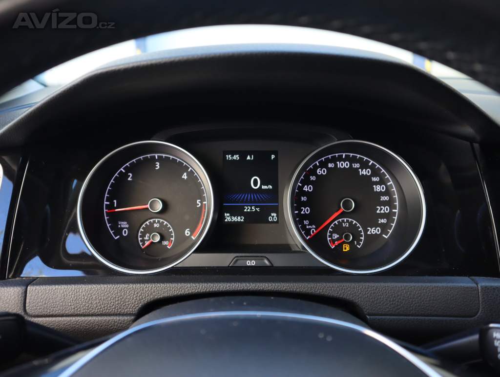 Foto inzerátu Volkswagen Golf 2.0 TDI