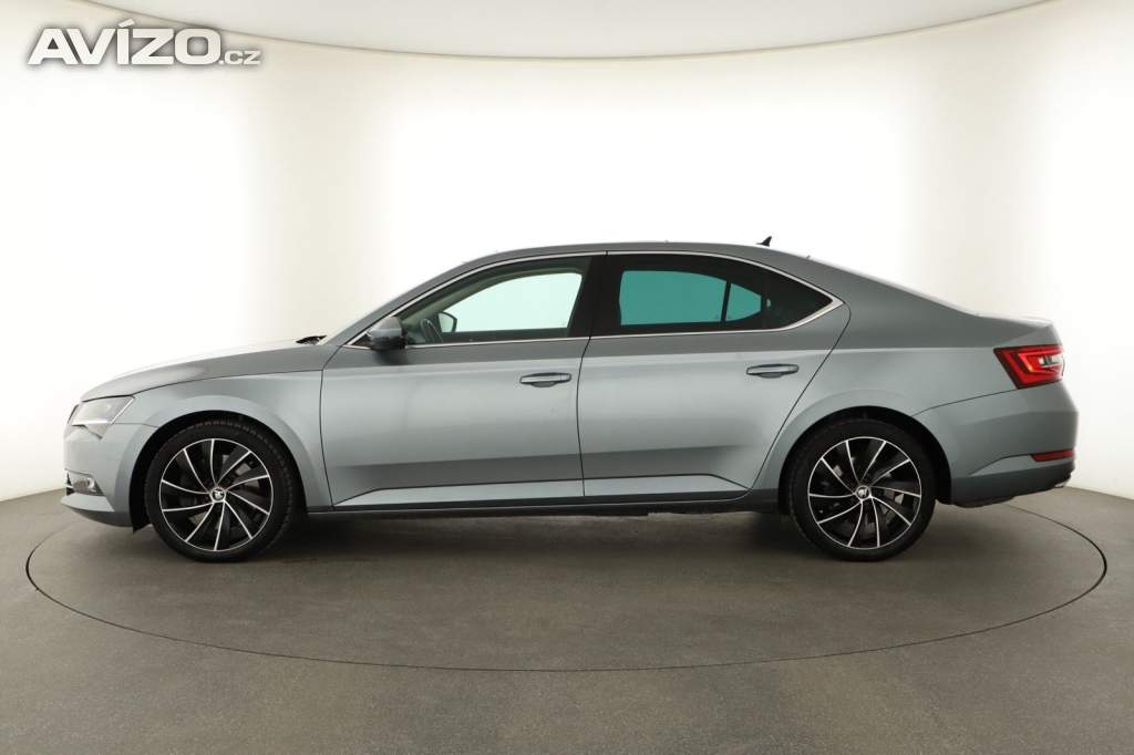Foto inzerátu Škoda Superb 2.0 TSI