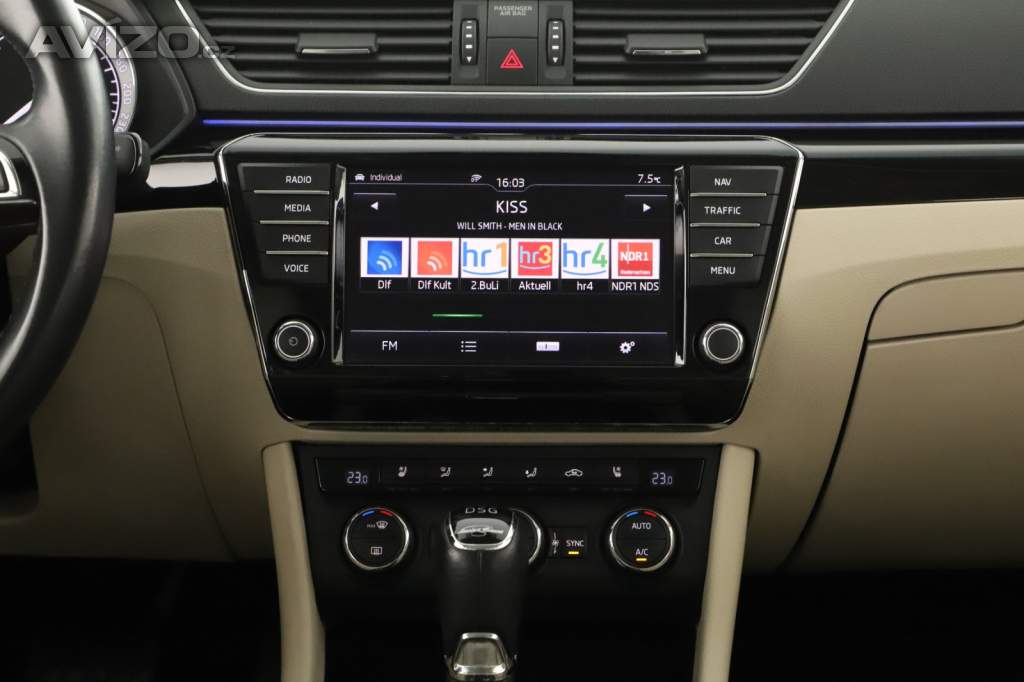 Foto inzerátu Škoda Superb 2.0 TSI