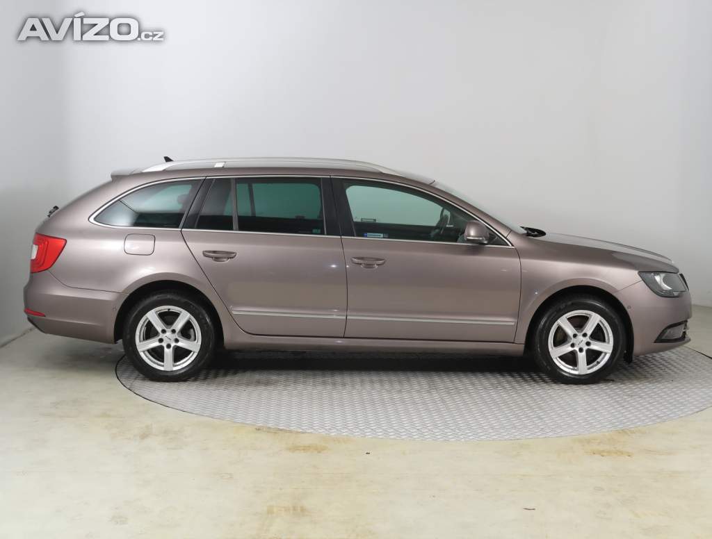Foto inzerátu Škoda Superb 2.0 TDI