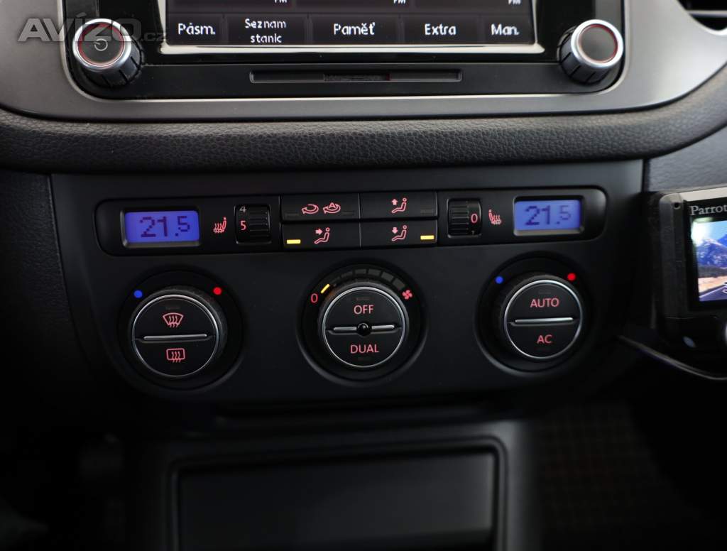 Foto inzerátu Volkswagen Tiguan 2.0 TSI