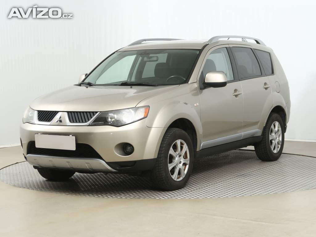 Foto inzerátu Mitsubishi Outlander 2.2 DI-D